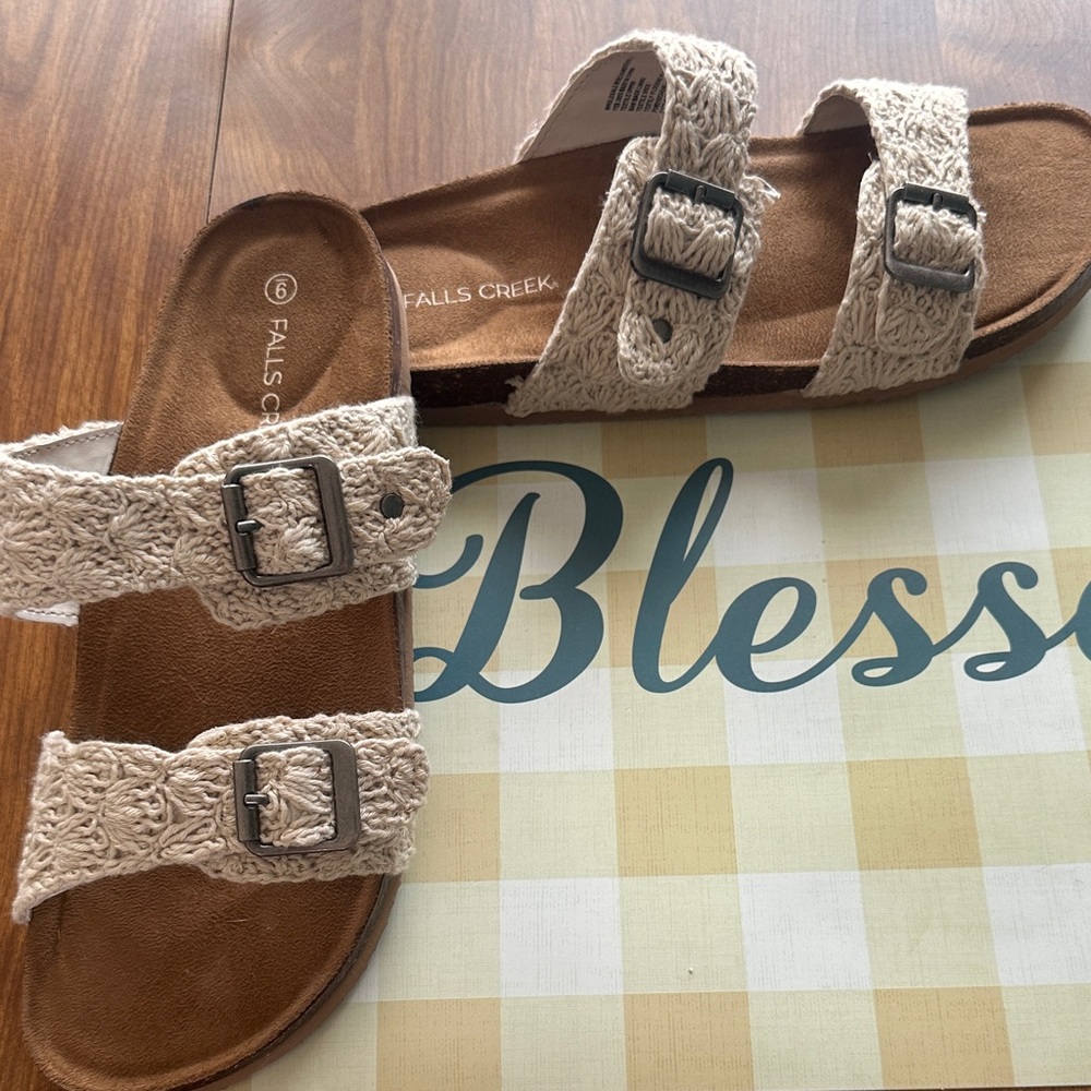 Falls Creek Beige Textured Sandals